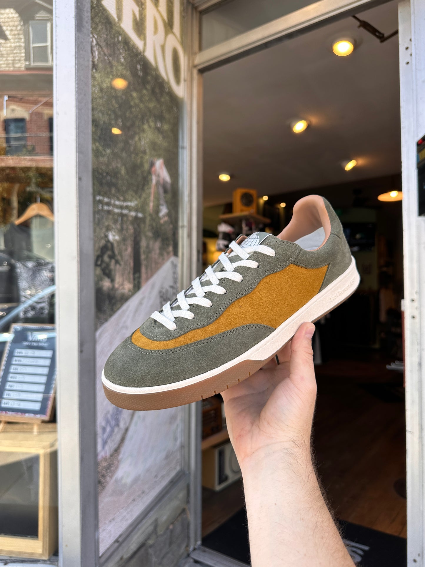 Last Resort AB - CM001 New Olive/Golden Brown