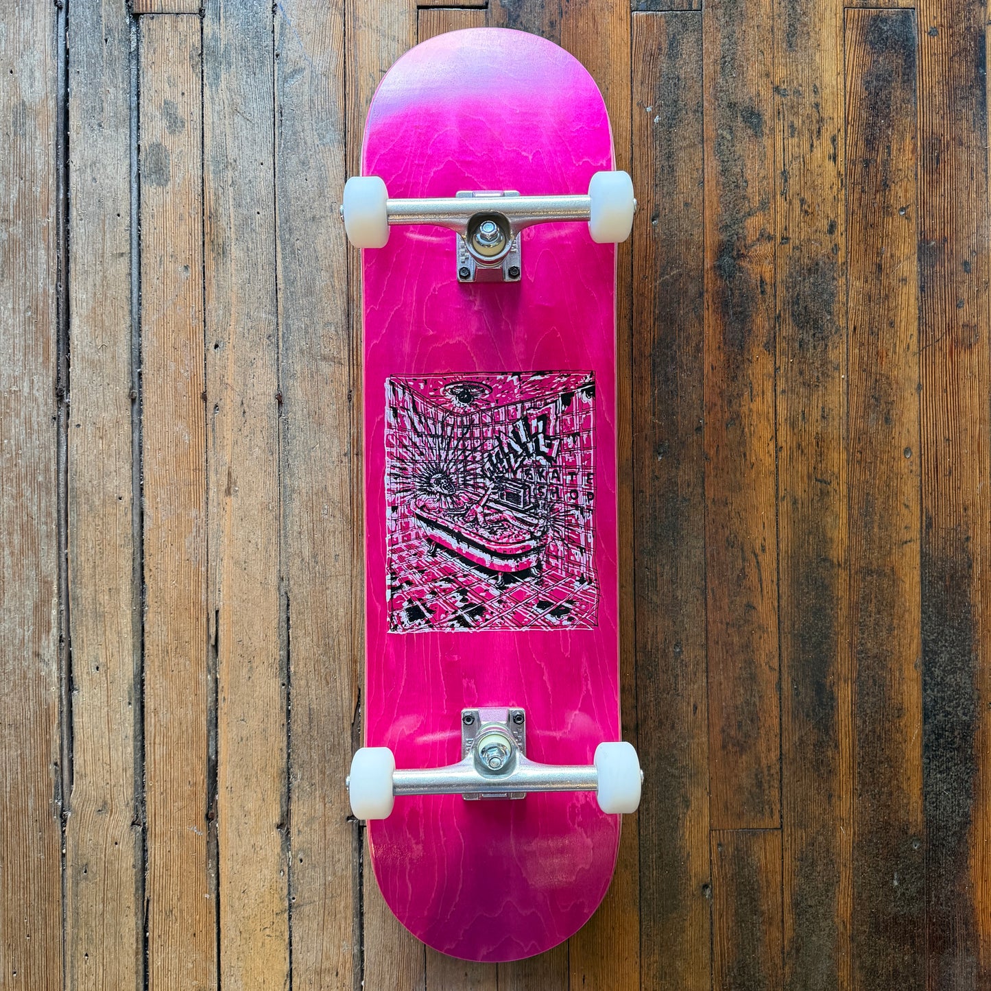 Radio - Prebuilt Complete Skateboard