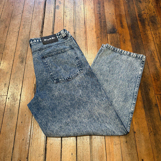 Quasi - Washed Blue Denim