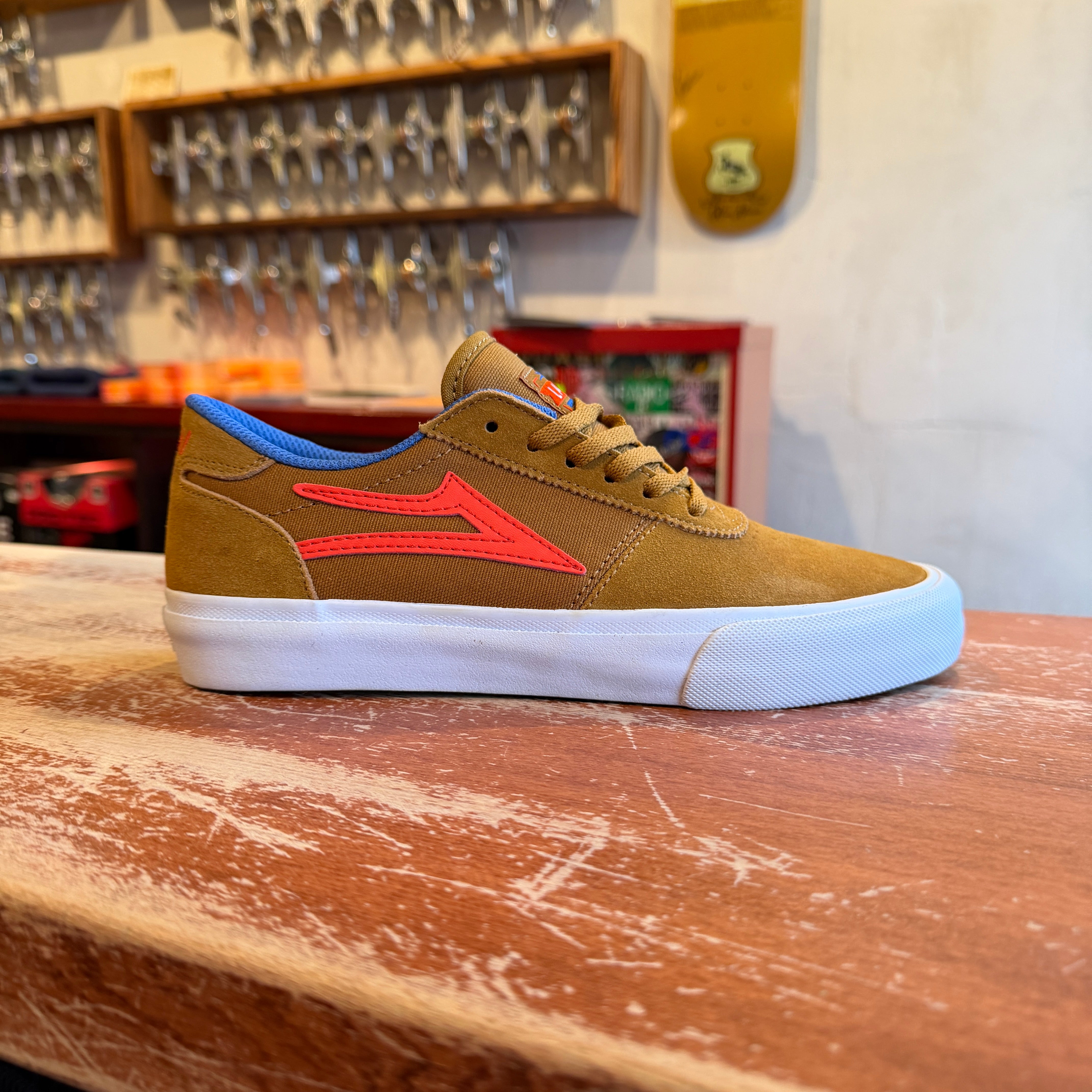 Lakai - Manchester Walnut Suede – Radio Skateshop
