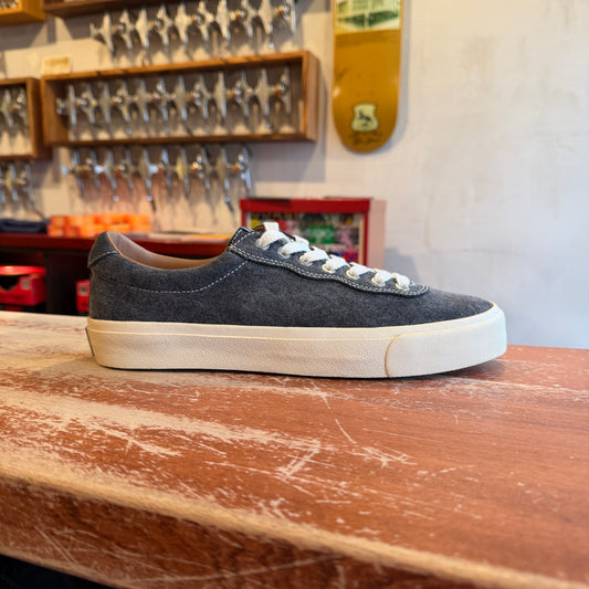 Last Resort AB - VM001 LO Canvas Washed Black/White