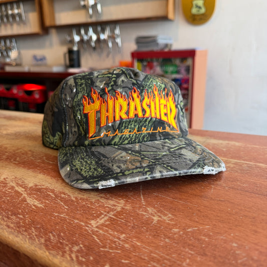 Thrasher - Flame Distressed Snapback