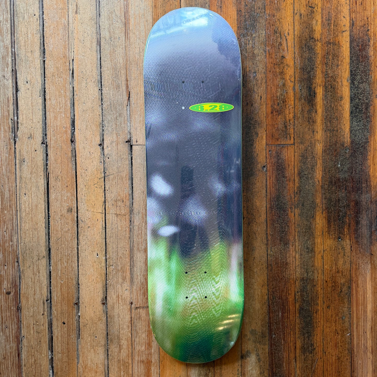 Dauter - Black and Green 8.28" Deck