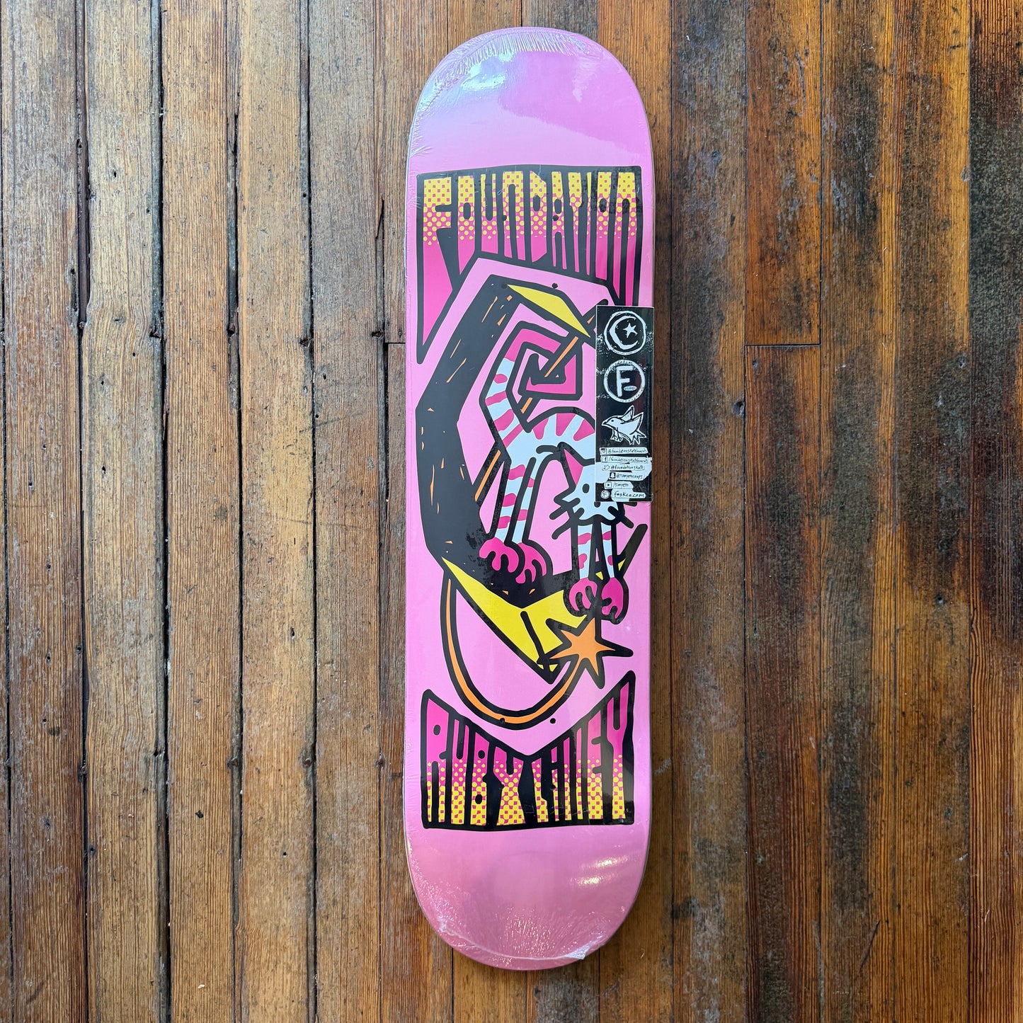 Foundation - Ruby Lilly Cat & Moon 8" Deck