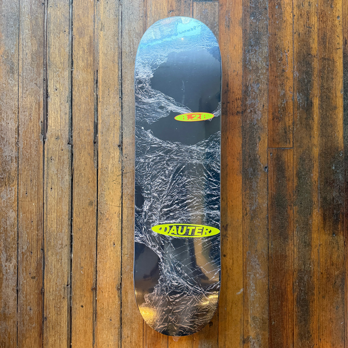 Dauter - Cling Black Yellow 8.28" Deck